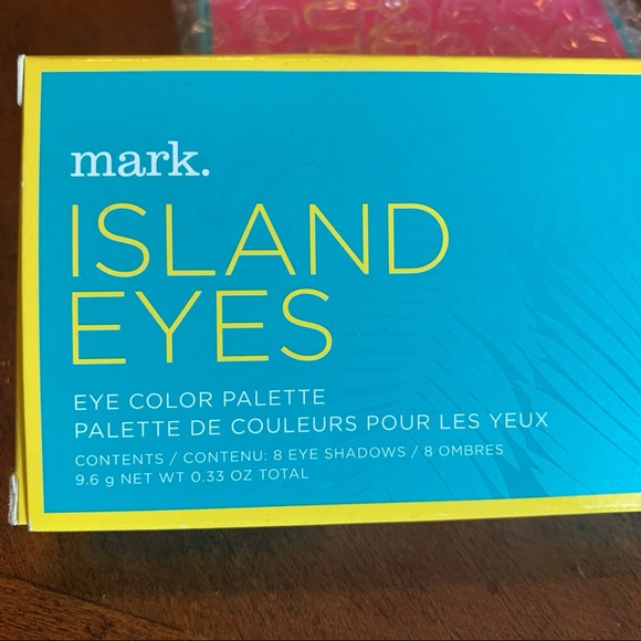 Avon Mark Island Eyes Eyeshadow Palette - Picture 6 of 6